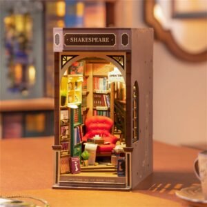 Book Nook | Bookstore Shakespeare