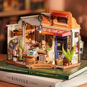 Miniature DIY House | Corner Bookstore